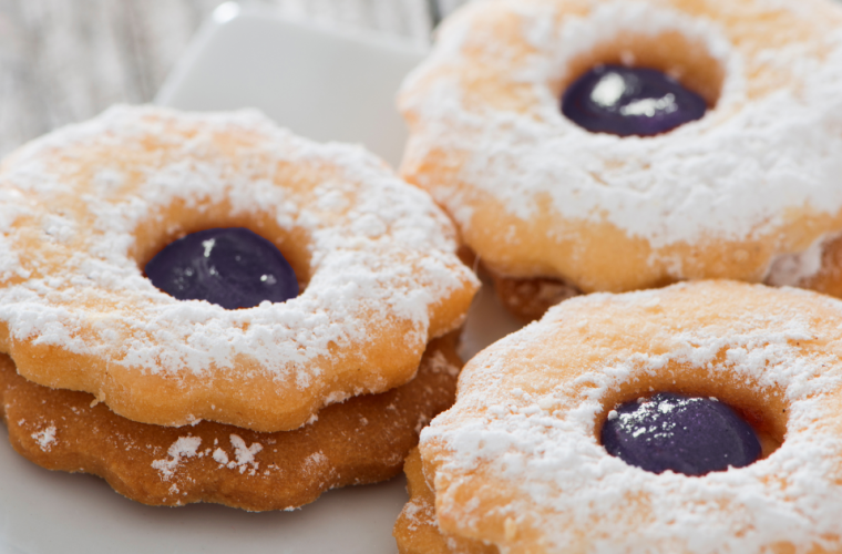 Linzer Cookies with HERO Black Cherry 